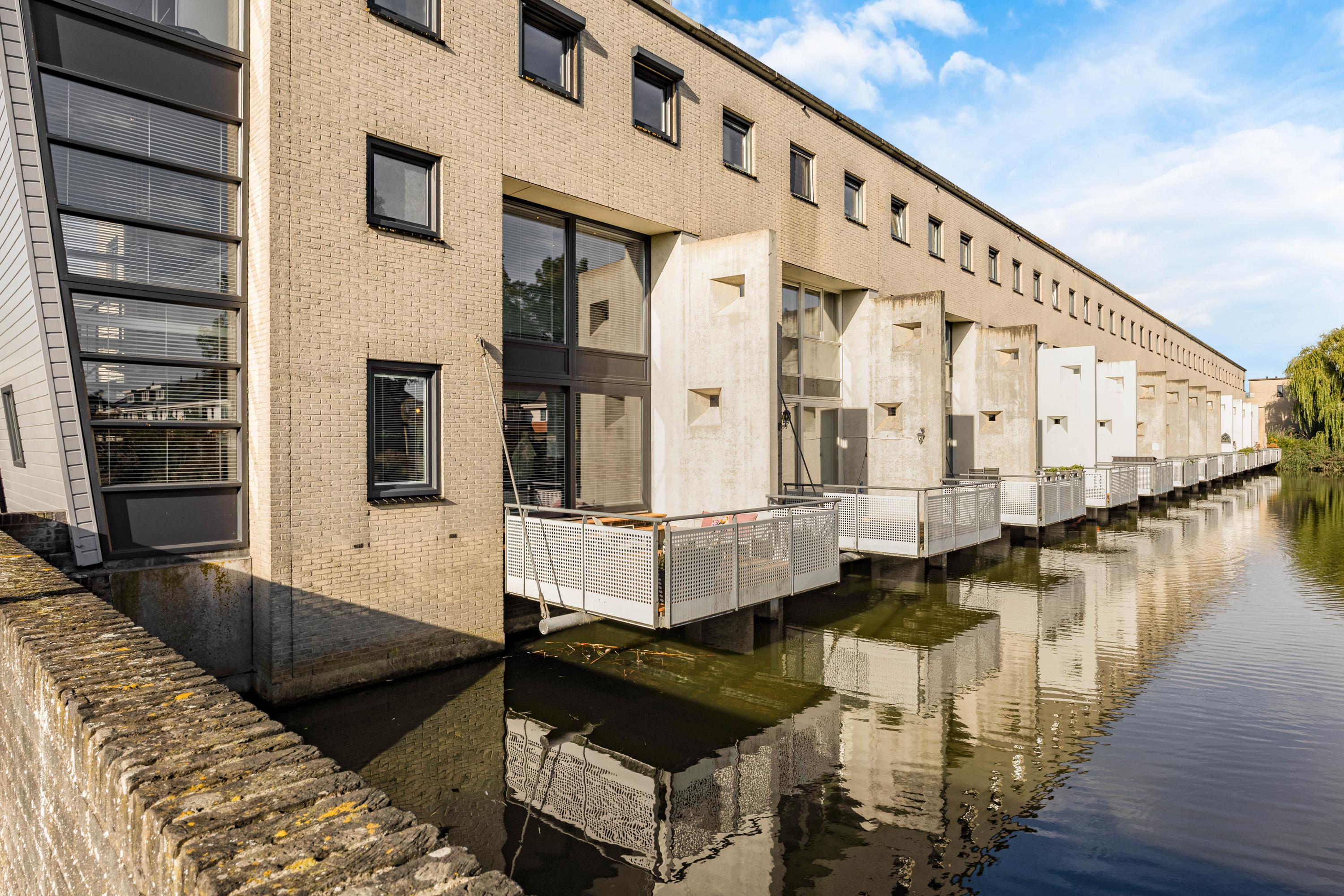 Flierveld 1 , 2151 LE Nieuw-vennep 11